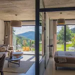 Oda ve Kahvaltı Widoq 3*