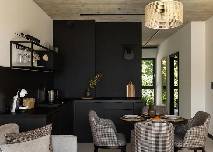 לינה וארוחת בוקר Widoq שצ'צ'ירק