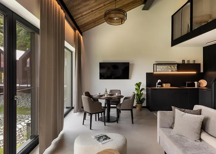 לינה וארוחת בוקר Widoq