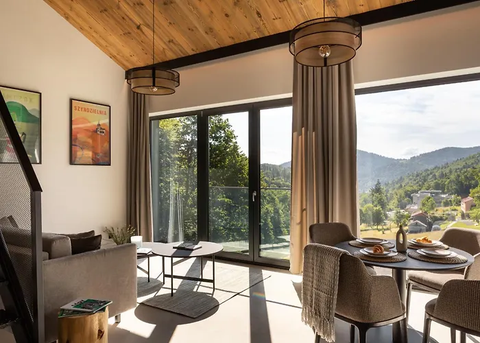 לינה וארוחת בוקר Widoq 3*